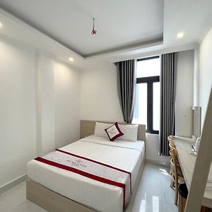 Deluxe Double Room Window